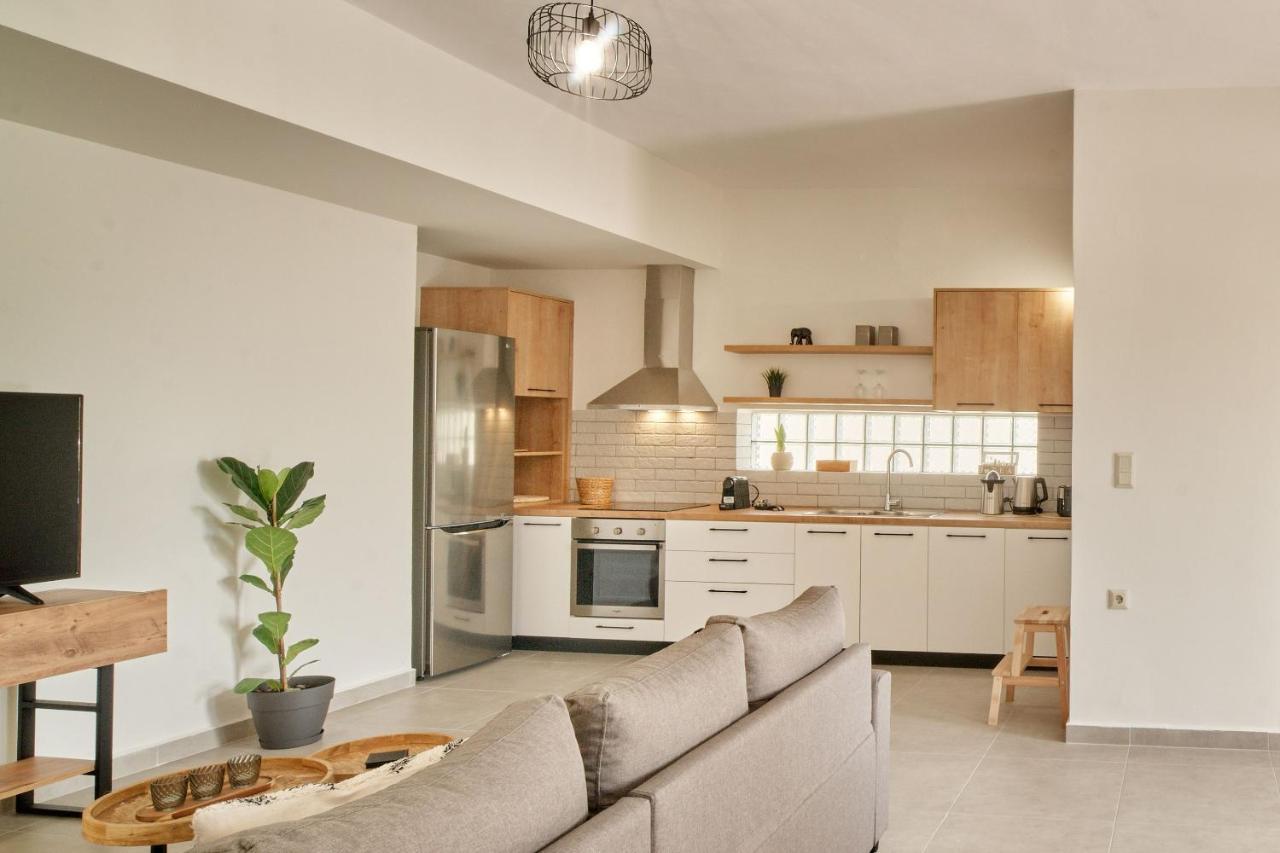 Friday Collection Apartment